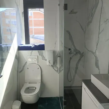 Markovic Centar لوزنيكا