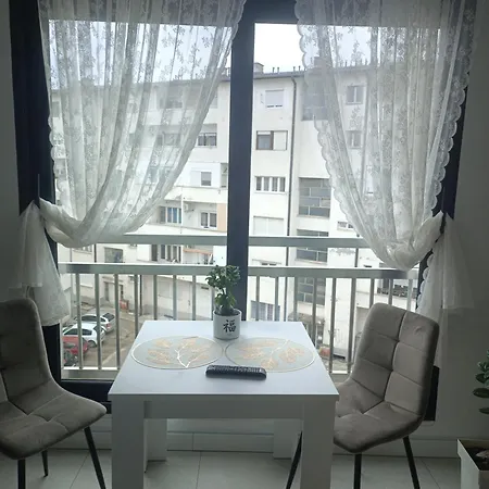 Markovic Centar شقة